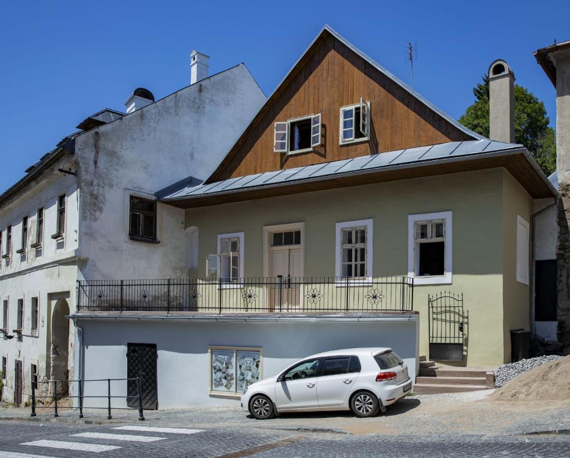 Apartman Charlotte V Dome So Studnou Na Streche Banská Štiavnica Exterior foto
